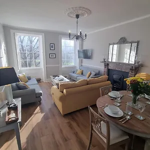  Apartment Park View Two-bedroom United Kingdom