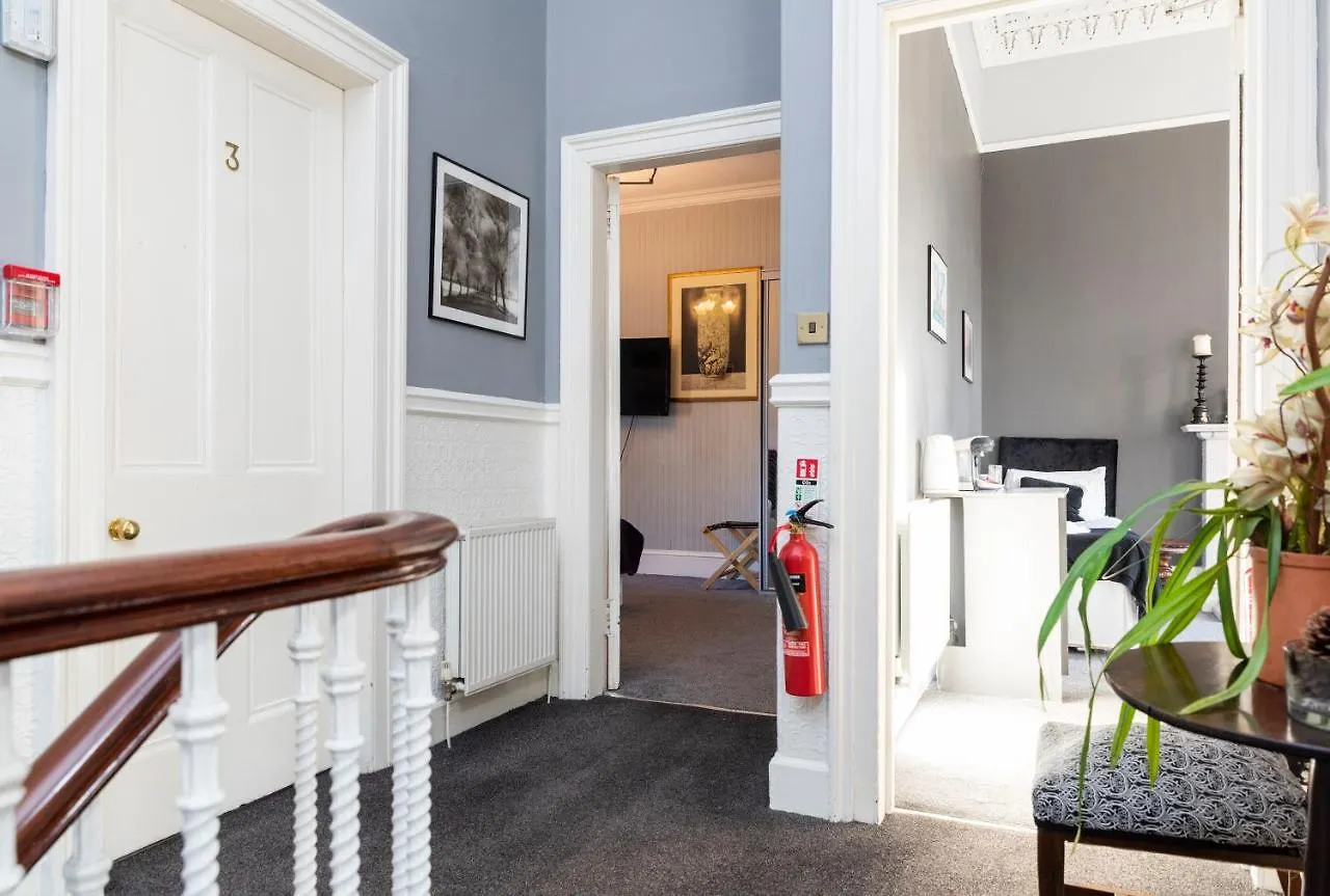 Claremont Guesthouse Edinburgh Guest house